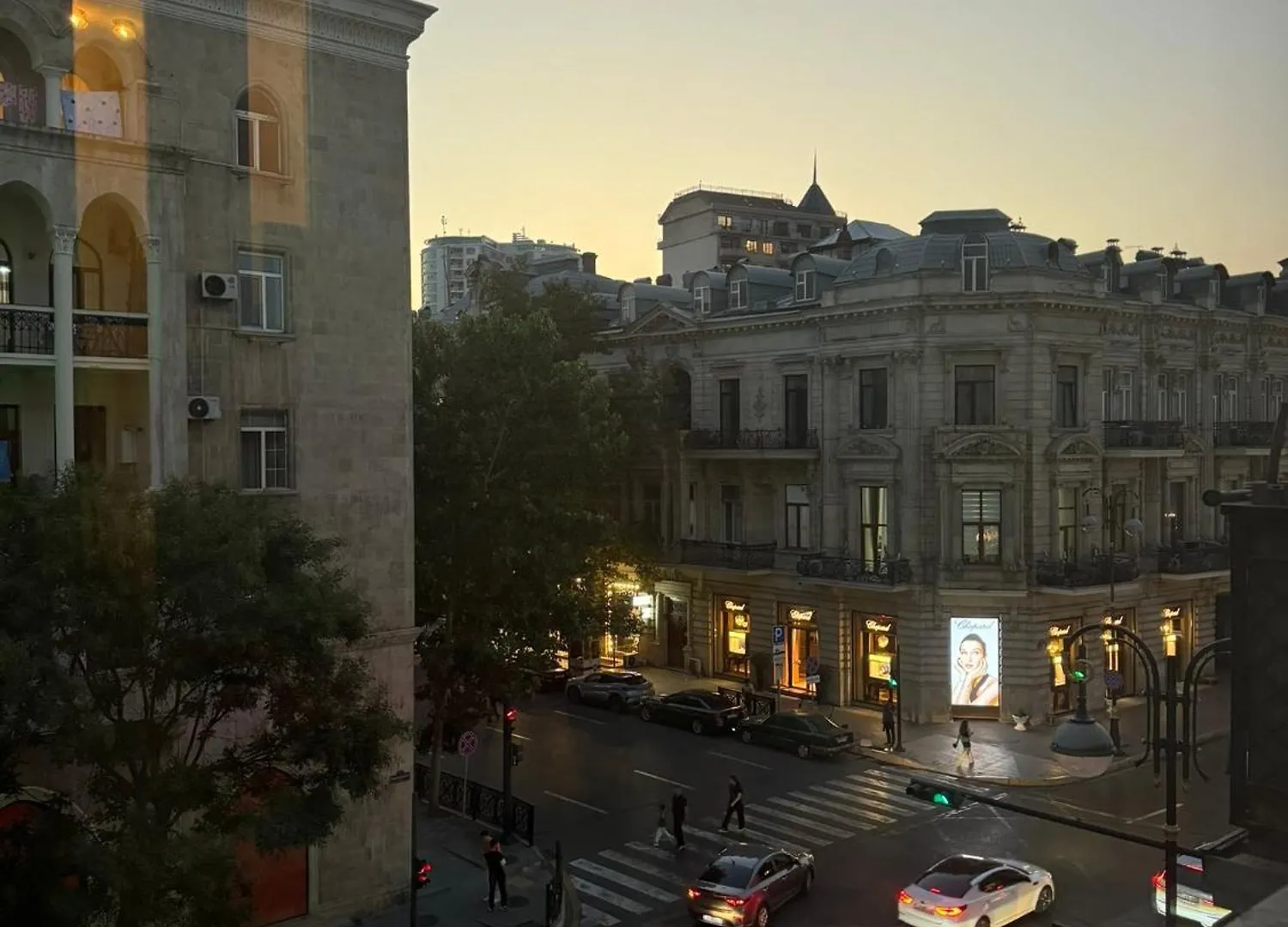 Apartment Cozy Apt In The Heart Of Thecity Baku